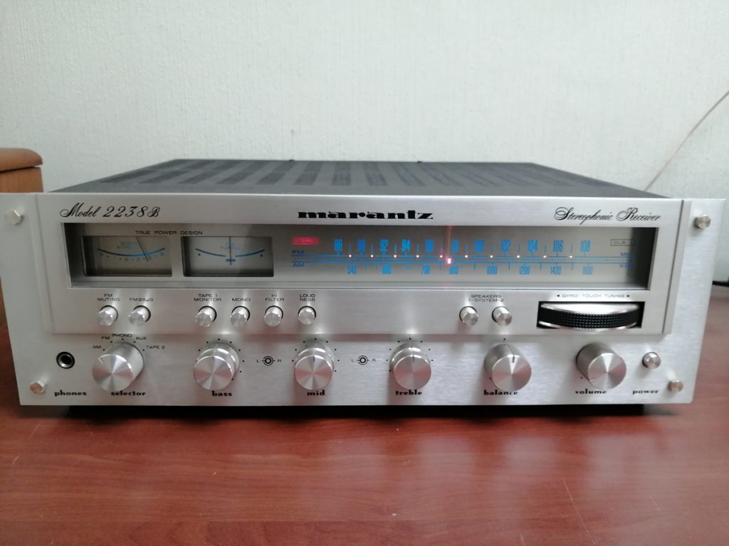 Receiver Marantz 2238B